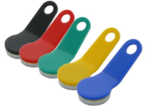 Schlüssel (Farbvarianten grün, schwarz, blau, rot, gelb) für Kellnerschloß Kellox